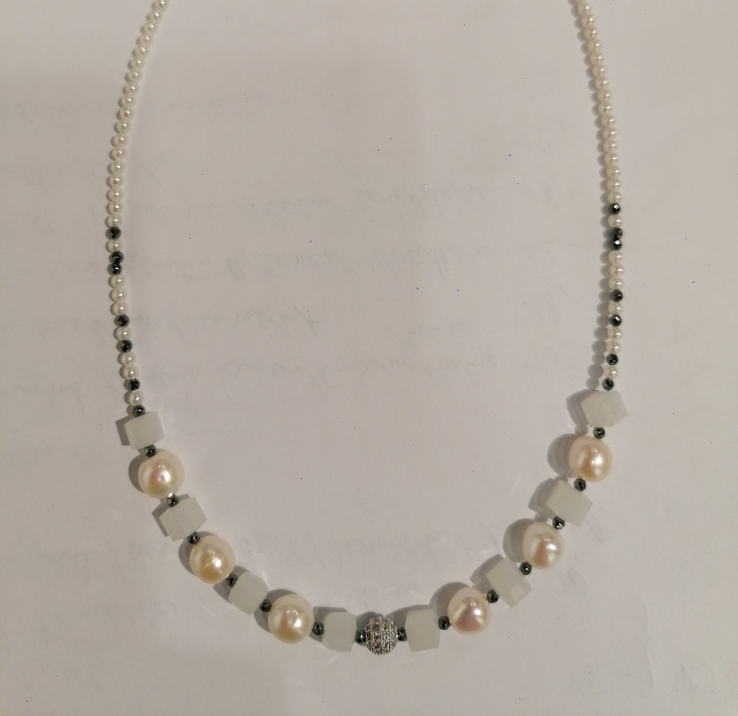 Halskette Bergkristall, Hämatit, Süßwasserperle, Verschluss Modeschmuck