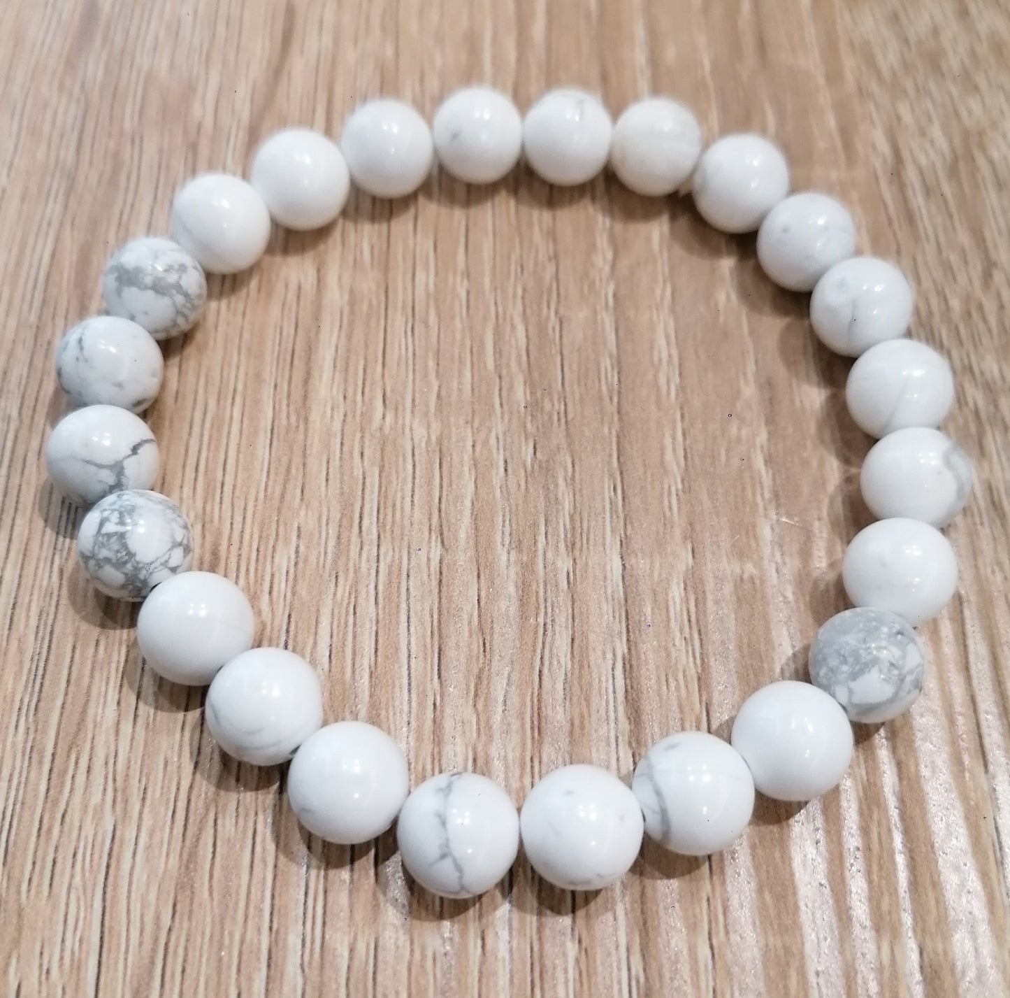 Armband Howlith weiß 8mm