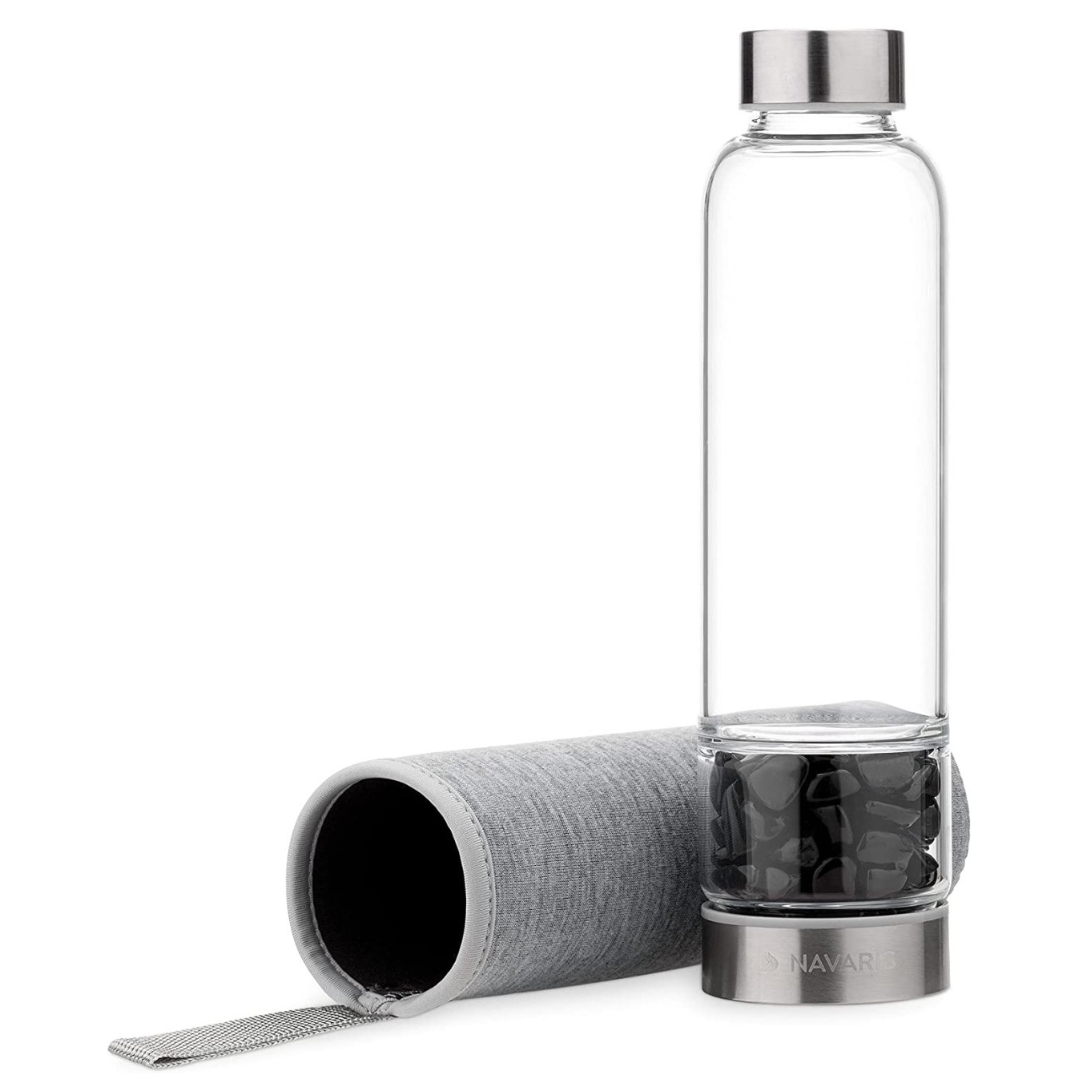 Wasserflasche mit Mineralsteinen und Neoprenhülle in Geschenkkarton, 420ml, 28x6,2cm
