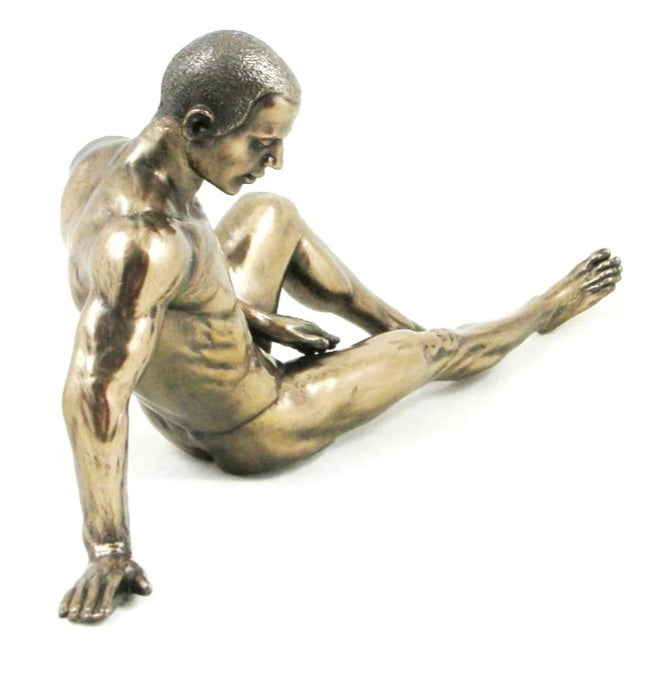 Deko Skulptur Männerakt, Kunstharz, bronze